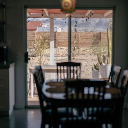 Casa Del Desierto - Panoramic Views - Pet Friendly - Fire Pit Villa โจชัวทรี ภายนอก รูปภาพ